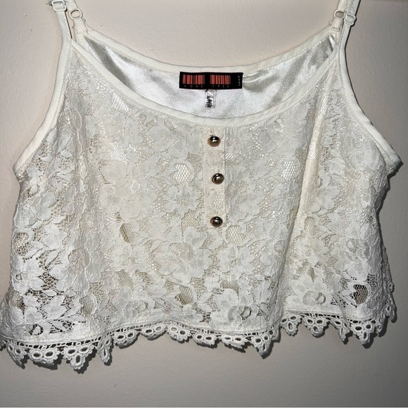Love Tree Cropped Lace Cream Spaghetti Strap Lined Shirt Size Small - Picture 6 of 11